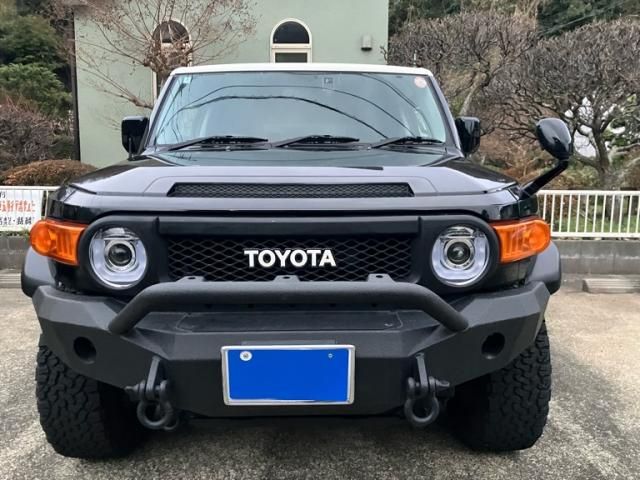 TOYOTA FJ CRUISER 4WD 2012