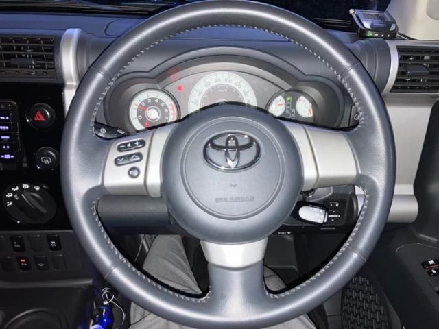 TOYOTA FJ CRUISER 4WD 2012