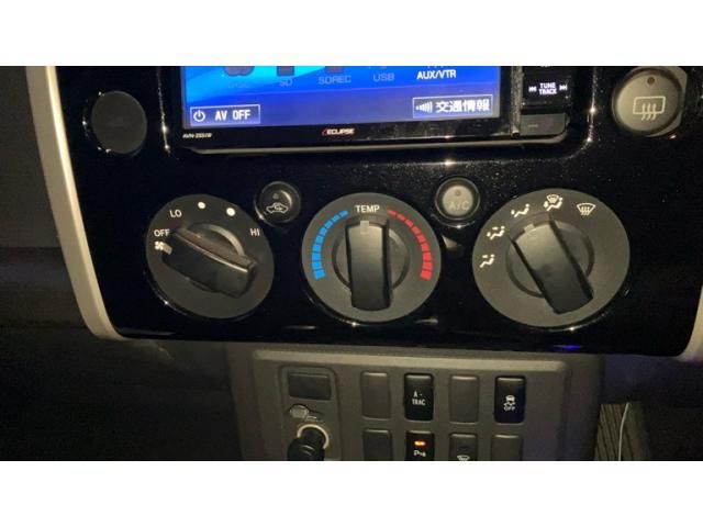 TOYOTA FJ CRUISER 4WD 2012