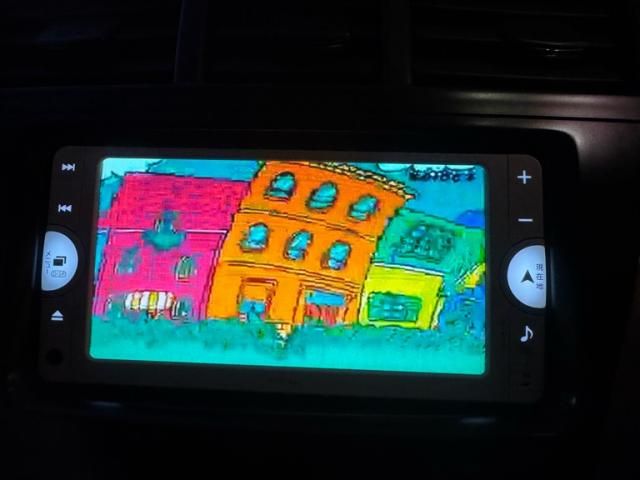 TOYOTA PRIUS Alpha 2012