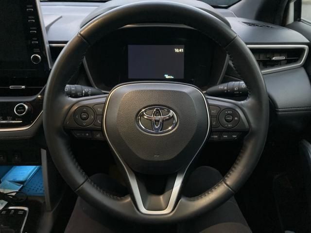 TOYOTA COROLLA CROSS HYBRID 2023