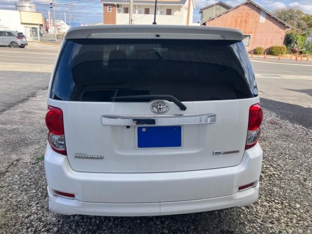 TOYOTA COROLLA RUMION 2009