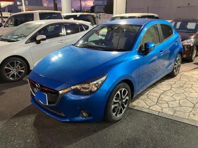 MAZDA DEMIO 2015