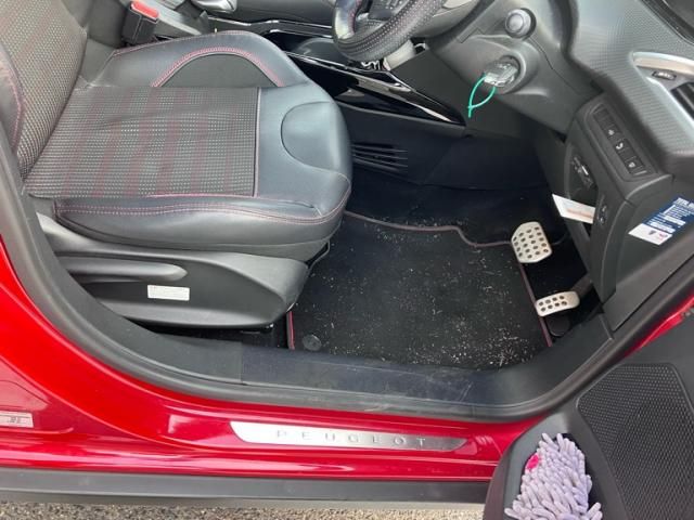 PEUGEOT PEUGEOT 2008 2017