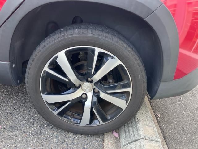 PEUGEOT PEUGEOT 2008 2017