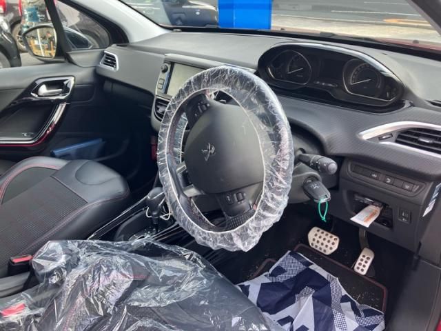 PEUGEOT PEUGEOT 2008 2017