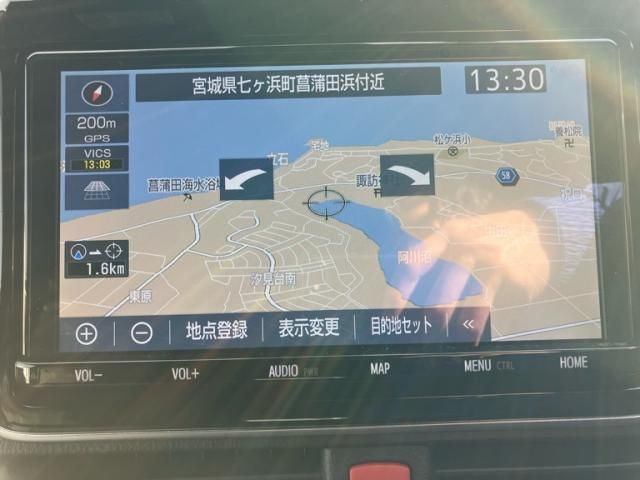 TOYOTA VOXY 4WD 2021