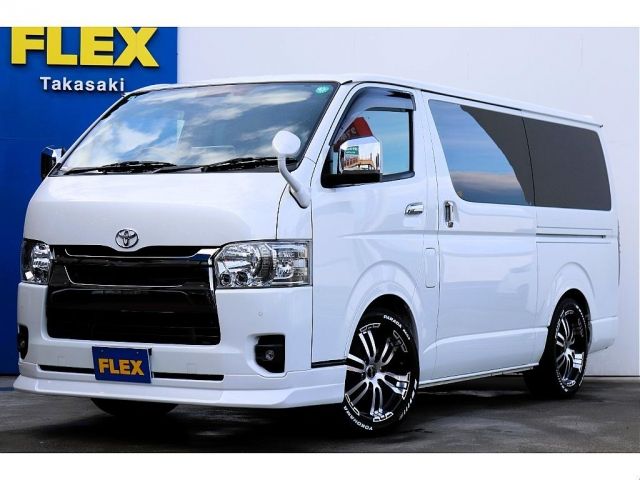 TOYOTA HIACE van 4WD 2023