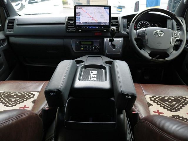 TOYOTA HIACE van 2WD 2023