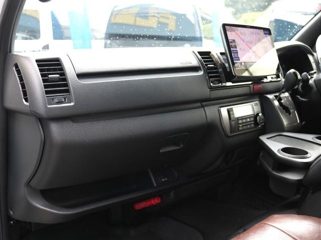 TOYOTA HIACE van 2WD 2023