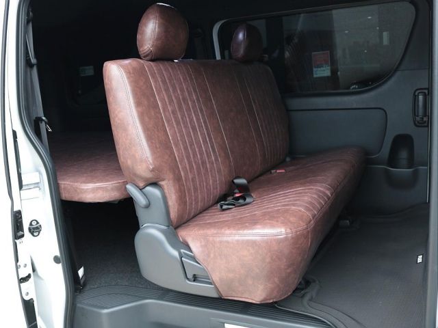 TOYOTA HIACE van 2WD 2023