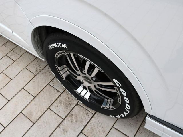 TOYOTA HIACE van 2WD 2023