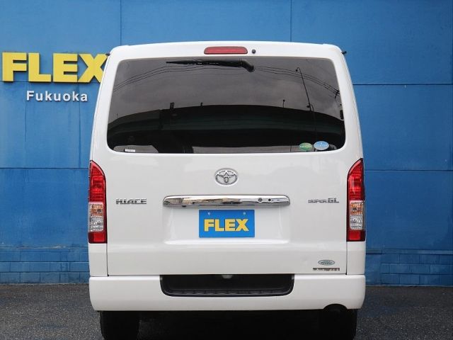 TOYOTA HIACE van 2WD 2018