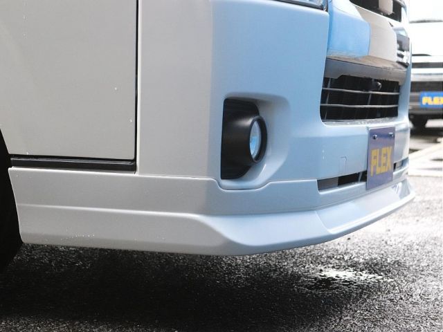 TOYOTA HIACE van 2WD 2018