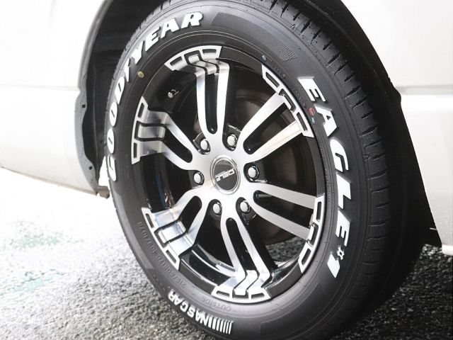 TOYOTA HIACE van 2WD 2018