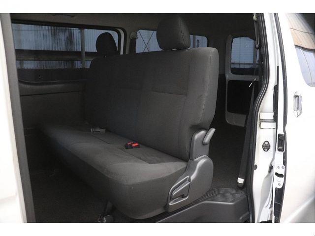 TOYOTA HIACE van 2WD 2018