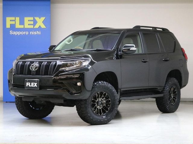 TOYOTA LANDCRUISER PRADO 2023