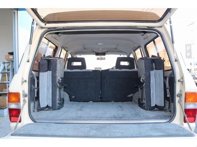 TOYOTA LANDCRUISER van 1989