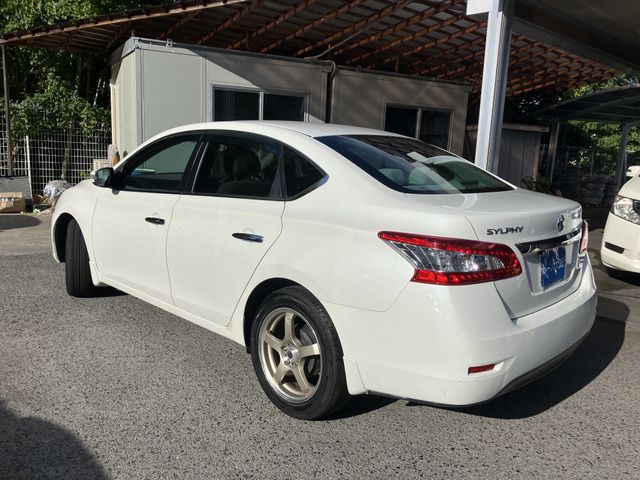 NISSAN Sylphy 2014