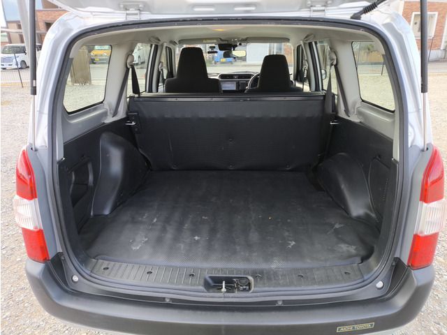 TOYOTA SUCCEED van 4WD 2018