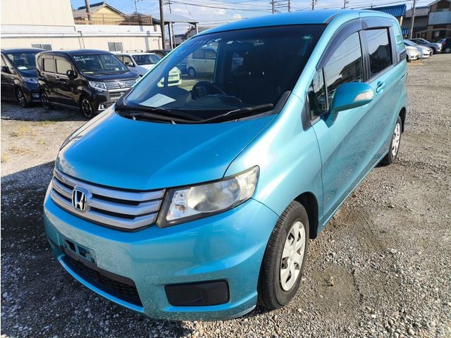 HONDA FREED Spike 2012