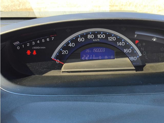 HONDA FREED Spike 2012