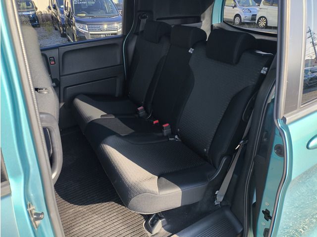 HONDA FREED Spike 2012