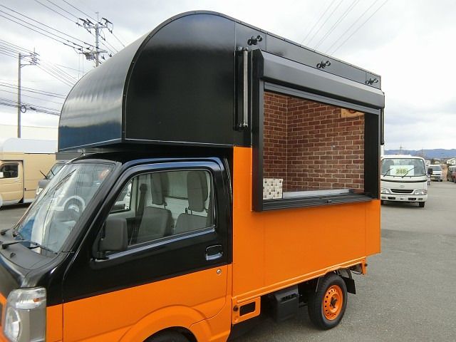 NISSAN NT100 CLIPPER 2025