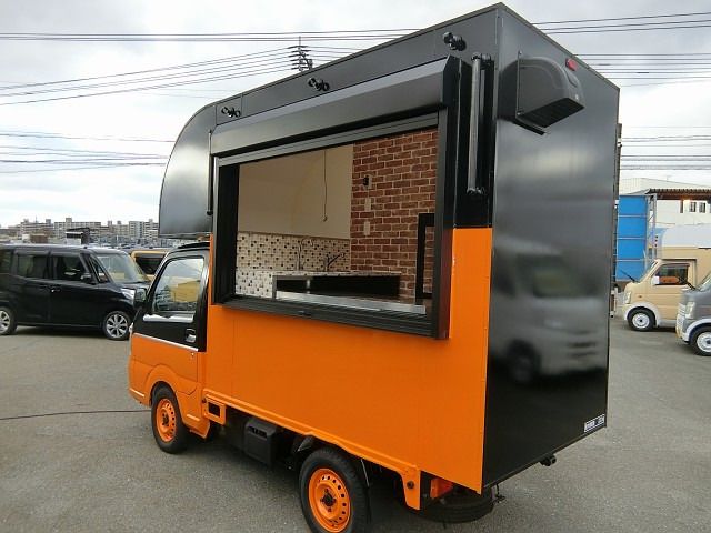 NISSAN NT100 CLIPPER 2025