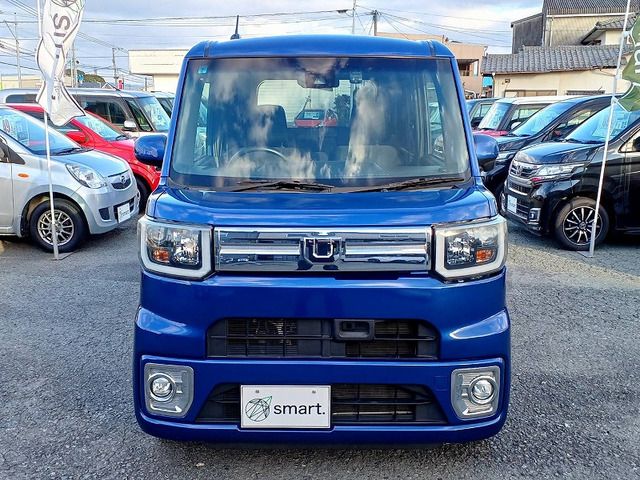 DAIHATSU WAKE 2017