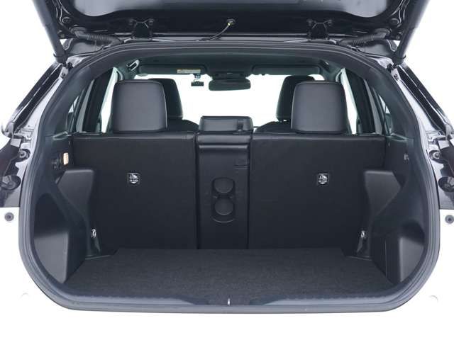 TOYOTA YARIS CROSS HYBRID 2025