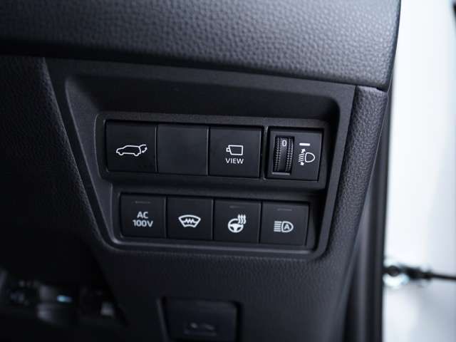 TOYOTA YARIS CROSS HYBRID 2025