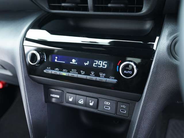 TOYOTA YARIS CROSS HYBRID 2025