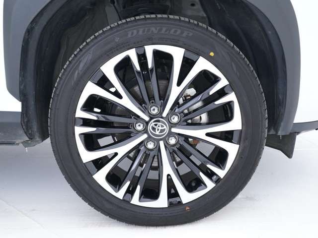 TOYOTA YARIS CROSS HYBRID 2025