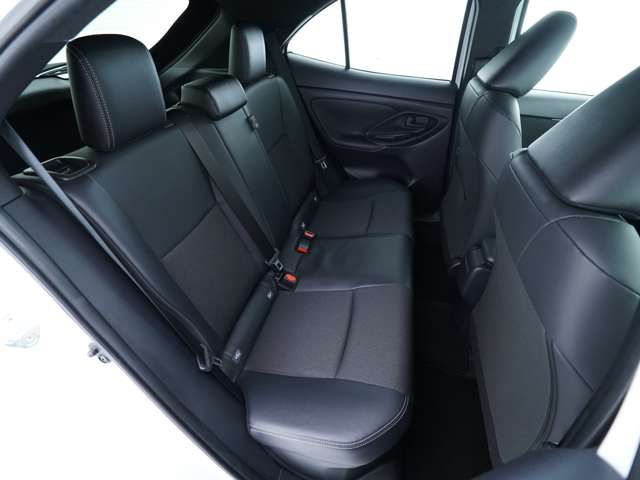 TOYOTA YARIS CROSS 2025