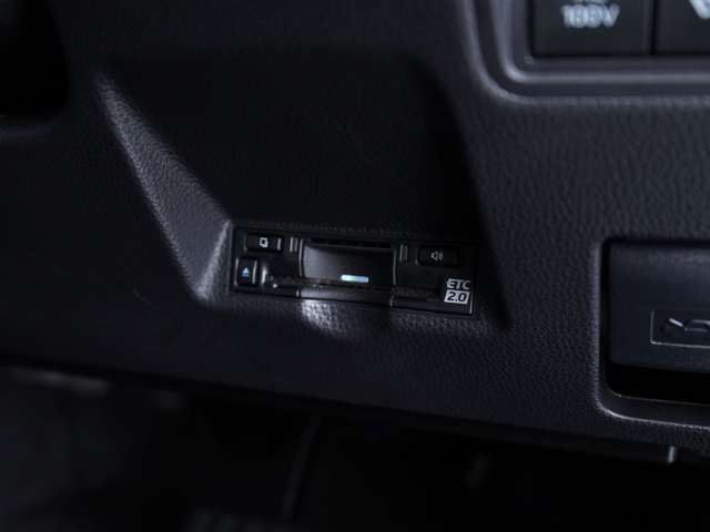 TOYOTA YARIS CROSS 2025