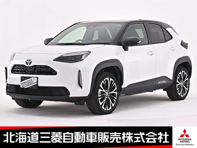 TOYOTA YARIS CROSS HYBRID 2025