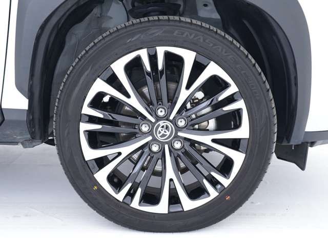 TOYOTA YARIS CROSS HYBRID 2025