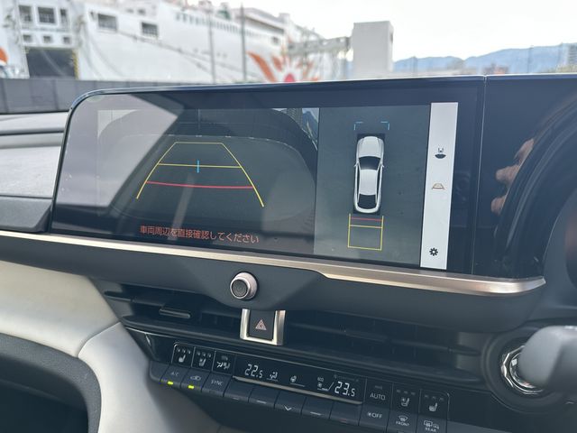 TOYOTA CROWN CROSSOVER 2025