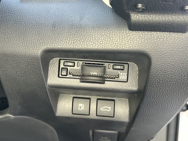 TOYOTA CROWN CROSSOVER 2025