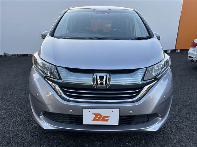 HONDA FREED plus HYBRID 2016