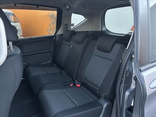 HONDA FREED plus HYBRID 2016