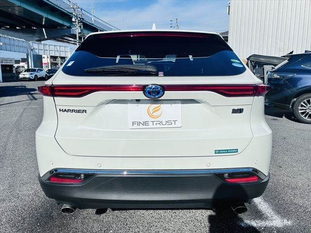 TOYOTA HARRIER HYBRID 2020