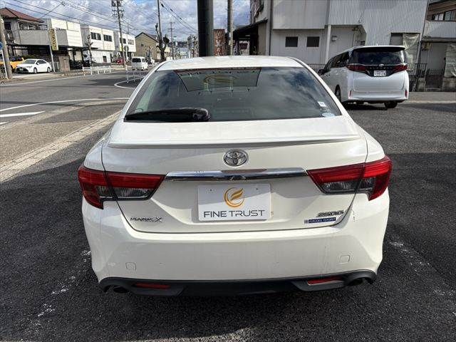 TOYOTA MARK X 2012