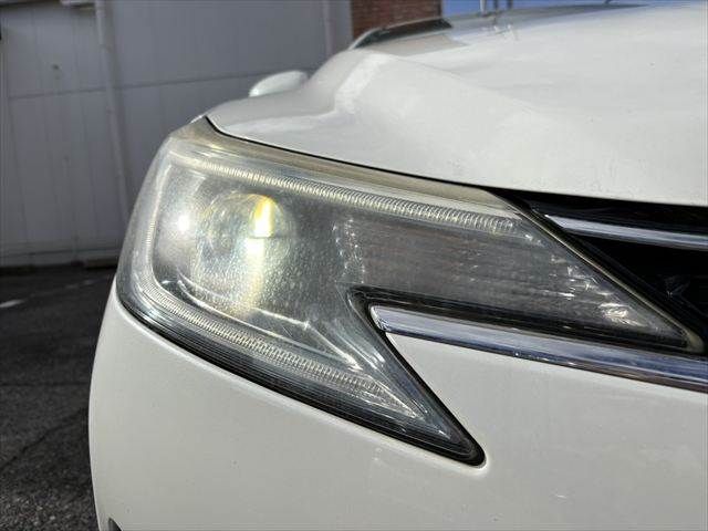 TOYOTA MARK X 2012