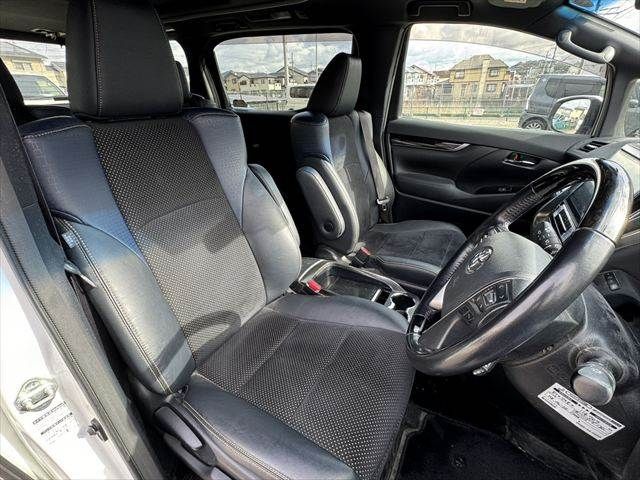 TOYOTA VELLFIRE 2017