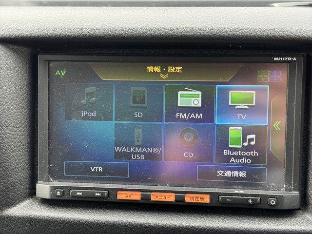 NISSAN NV350 CARAVAN 2017