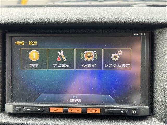 NISSAN NV350 CARAVAN 2017