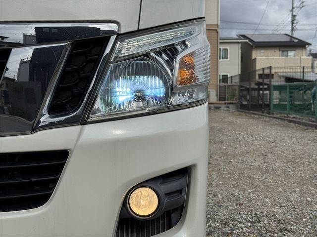 NISSAN NV350 CARAVAN 2017