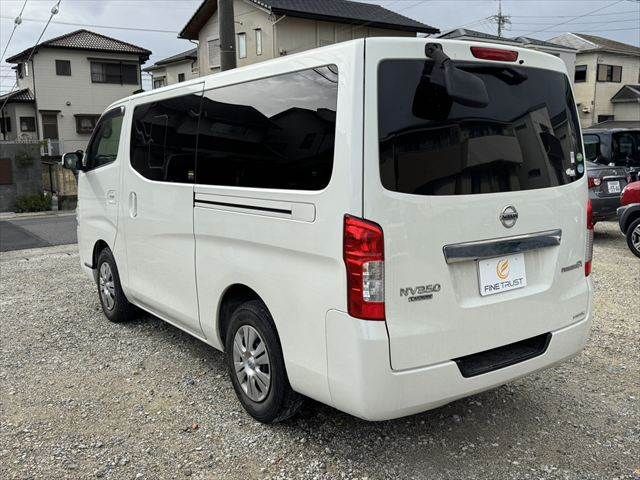 NISSAN NV350 CARAVAN 2017